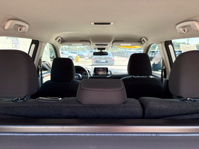 Used 2023 Nissan Rogue S AWD/4WD image 29