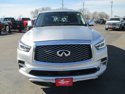 Used 2019 INFINITI QX80 Luxe w/ 22" Wheel Package image 10