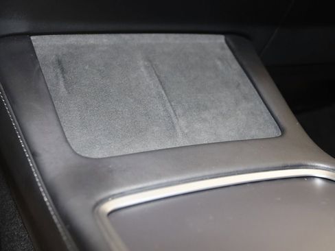 Used 2024 Tesla Model Y Long Range image 28