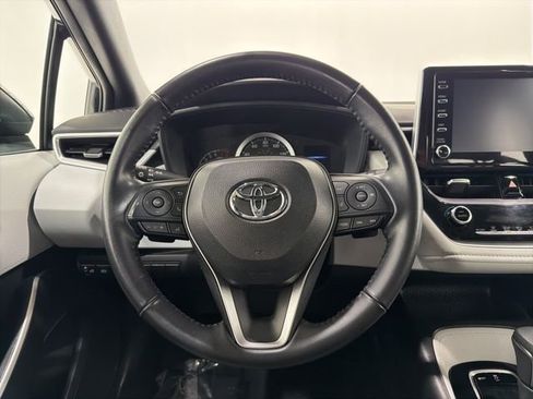 Used 2020 Toyota Corolla SE image 29
