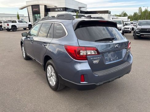 Used 2016 Subaru Outback 2.5i Premium AWD/4WD image 3