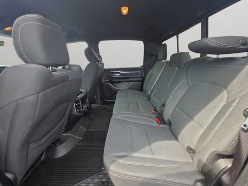 Used 2020 RAM 1500 Big Horn AWD/4WD image 11