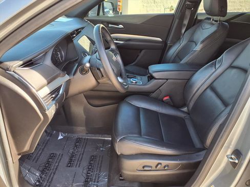 Certified 2023 Cadillac XT4 Premium Luxury image 19