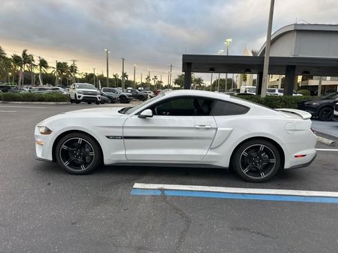 Used 2019 Ford Mustang GT Premium w/ Equipment Group 401A image 11