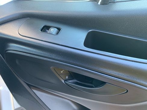 Used 2023 Mercedes-Benz Sprinter 2500 image 30