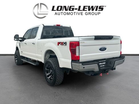 Used 2018 Ford F250 Lariat w/ Lariat Ultimate Package AWD/4WD image 4