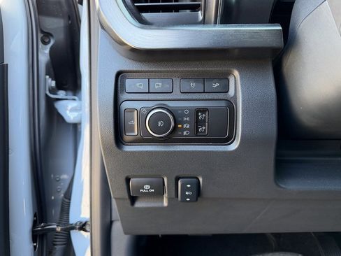 Used 2024 Ford F250 Lariat w/ Lariat Ultimate Package image 9