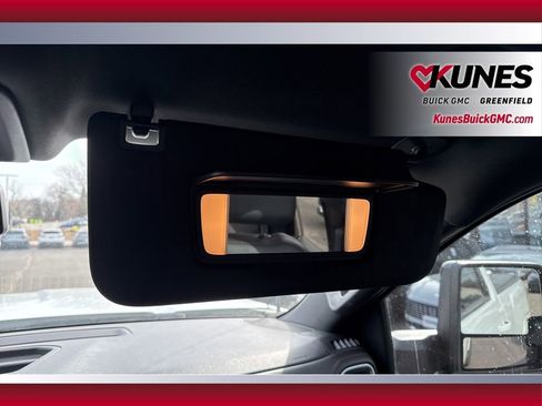 Used 2022 GMC Sierra 3500 AT4 w/ Gooseneck/5TH Wheel Package image 32