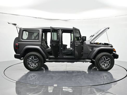 New 2026 Jeep Wrangler Unlimited Sahara AWD/4WD image 50