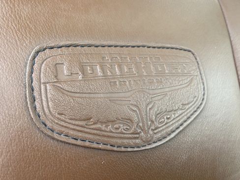 Used 2015 RAM 2500 Longhorn w/ Convenience Group image 22