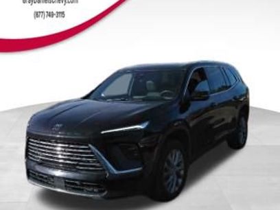 Used 2025 Buick Enclave Preferred