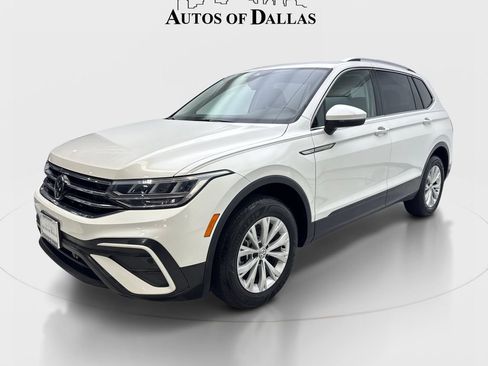 Used 2023 Volkswagen Tiguan SE AWD/4WD image 2