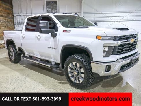 Used 2025 Chevrolet Silverado 2500 LT w/ All Star Edition image 2