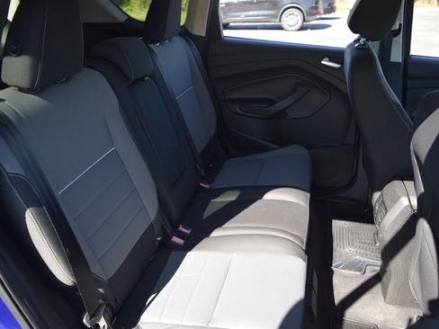 Used 2014 Ford Escape SE w/ Equipment Group 201A image 8