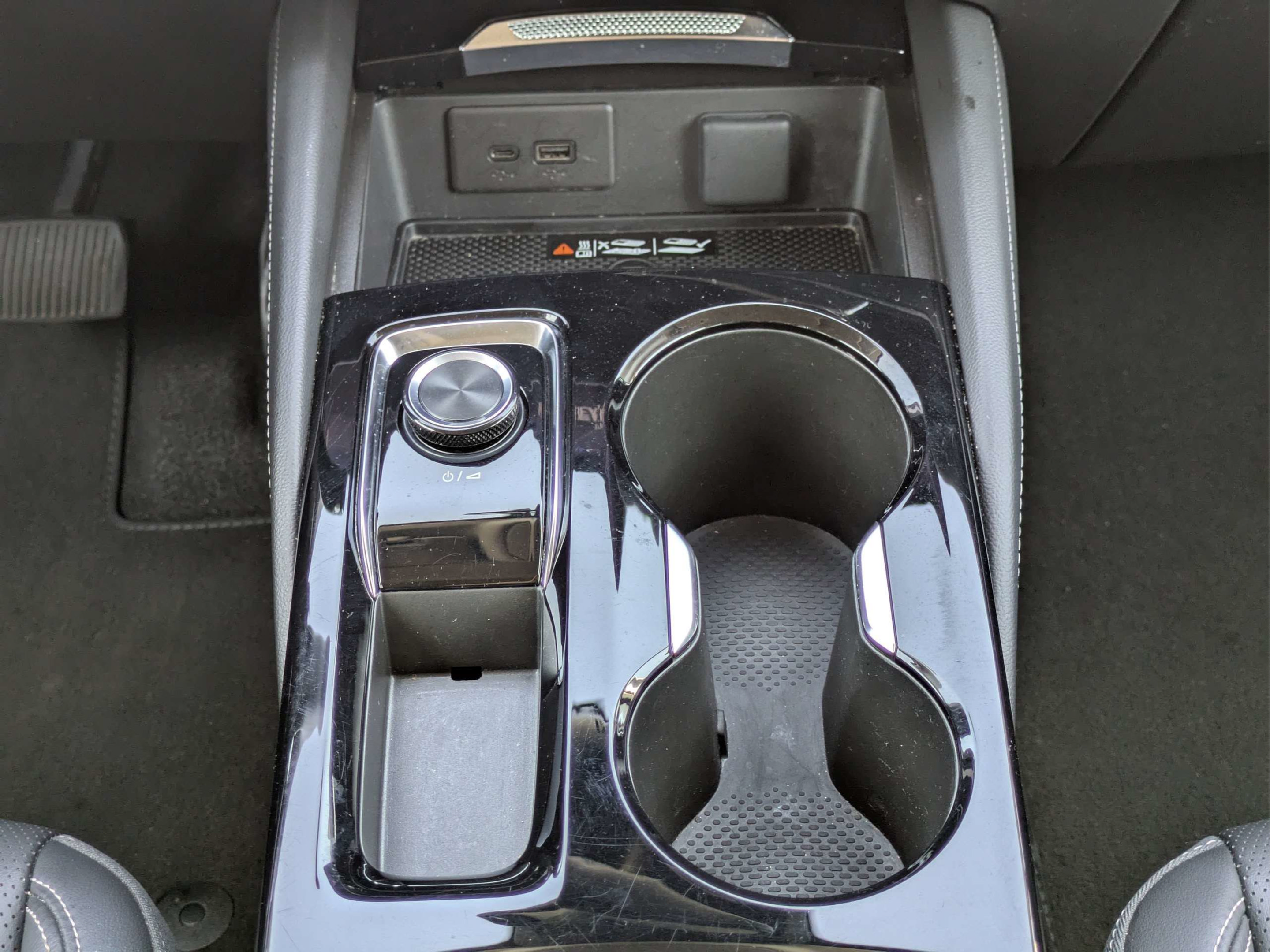 Used 2024 Buick Envision Preferred AWD/4WD image 19