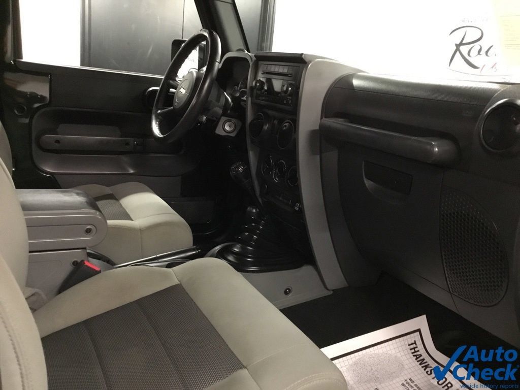 Used 2010 Jeep Wrangler Sport AWD/4WD image 32