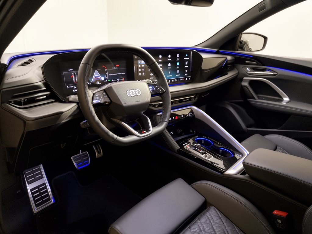 Certified 2025 Audi SQ5 Premium Plus AWD/4WD image 4
