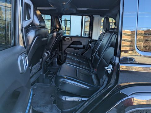 Used 2024 Jeep Wrangler High Altitude image 39