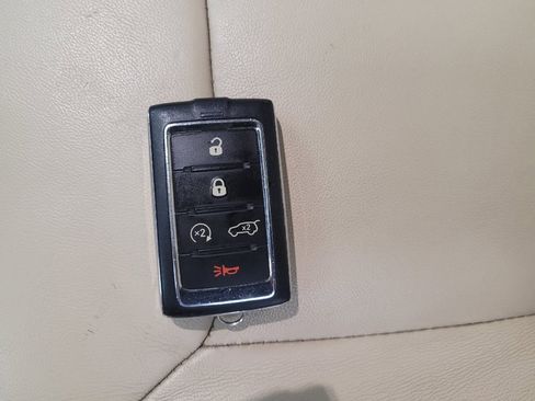 Used 2022 Jeep Grand Cherokee L Limited image 32