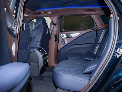 Used 2026 BMW XM Label Red image 22