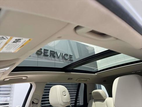 Used 2022 Mercedes-Benz GLS 450 4MATIC image 23