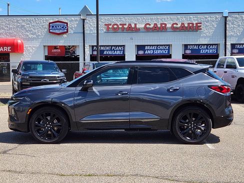 Used 2021 Chevrolet Blazer RS w/ Enhanced Convenience Package AWD/4WD image 2