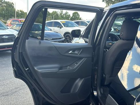 Used 2026 Chevrolet Equinox LT FWD image 27