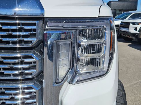 Used 2020 GMC Sierra 3500 Denali w/ Denali Ultimate Package AWD/4WD image 10