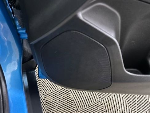 Used 2025 Chevrolet Trax RS w/ Driver Confidence Package image 29