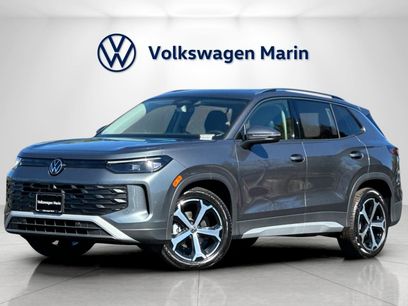 New 2025 Volkswagen Tiguan SE