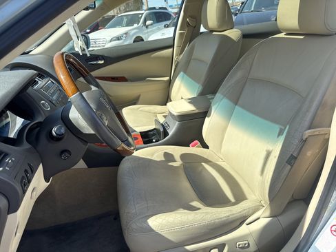 Used 2010 Lexus ES 350 image 25