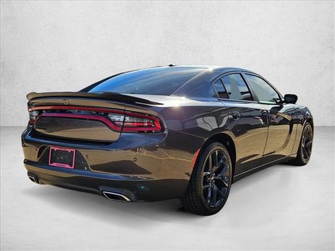Used 2022 Dodge Charger SXT w/ Blacktop Package image 5