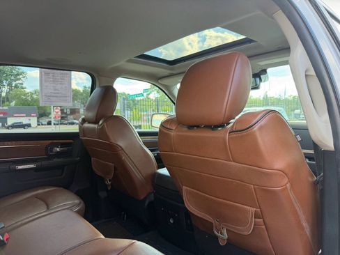 Used 2018 RAM 1500 Laramie Longhorn w/ Convenience Group AWD/4WD image 25