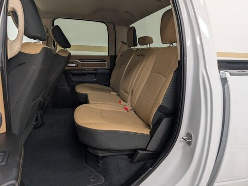 Used 2019 RAM 3500 Big Horn image 16