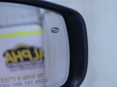 Used 2019 Subaru Outback 2.5i Limited w/ Popular Package #2 image 27