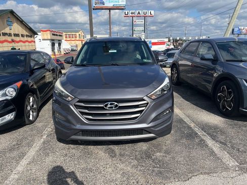Used 2016 Hyundai Tucson Sport AWD/4WD image 2