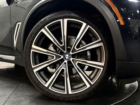 Used 2021 BMW X5 xDrive40i AWD/4WD image 10