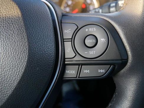 Certified 2022 Toyota RAV4 XLE image 26