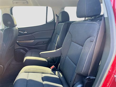 Used 2023 GMC Acadia SLE w/ Driver Convenience Package image 23