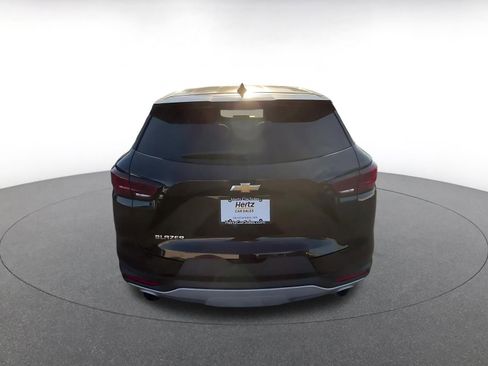 Used 2025 Chevrolet Blazer LT image 12