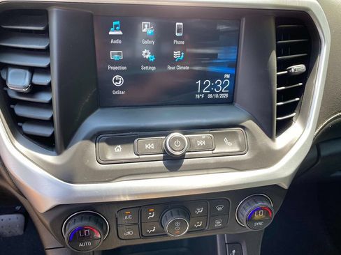 Used 2019 GMC Acadia SLE w/ Driver Alert Package I AWD/4WD image 13