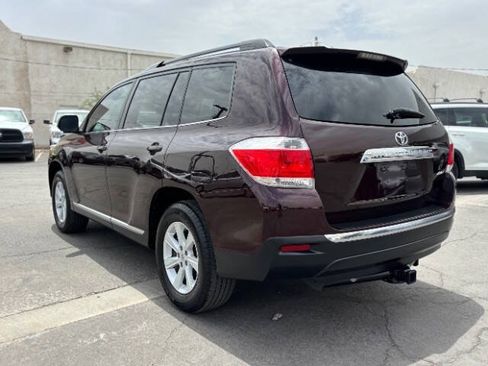 Used 2013 Toyota Highlander SE AWD/4WD image 5