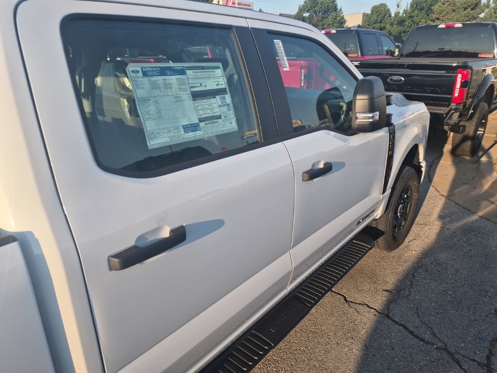 New 2026 Ford F250 XL w/ STX Appearance Package AWD/4WD image 19