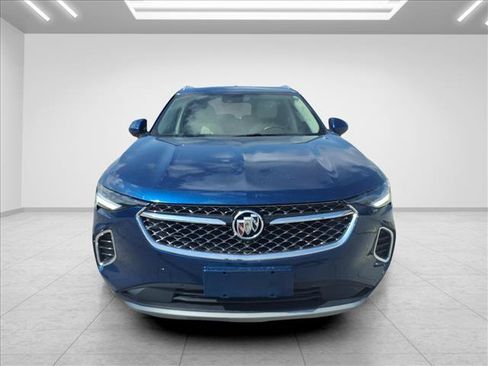 Used 2023 Buick Envision Avenir AWD/4WD image 3