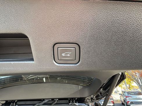 New 2026 Buick Enclave Sport Touring w/ Power Package image 33