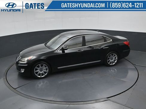Used 2012 Hyundai Equus Signature RWD image 47