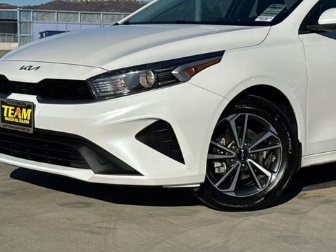 Used 2023 Kia Forte LXS image 4