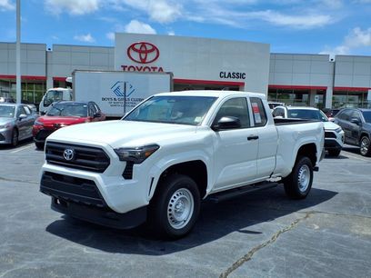 New 2025 Toyota Tacoma SR