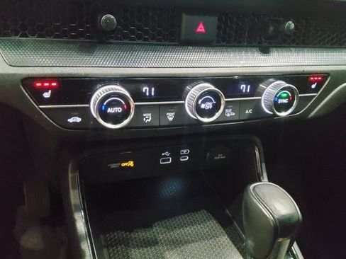 Used 2023 Honda CR-V Sport image 14