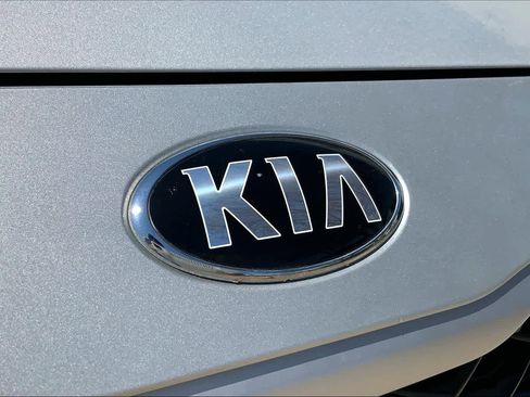 Used 2020 Kia Forte LXS image 30